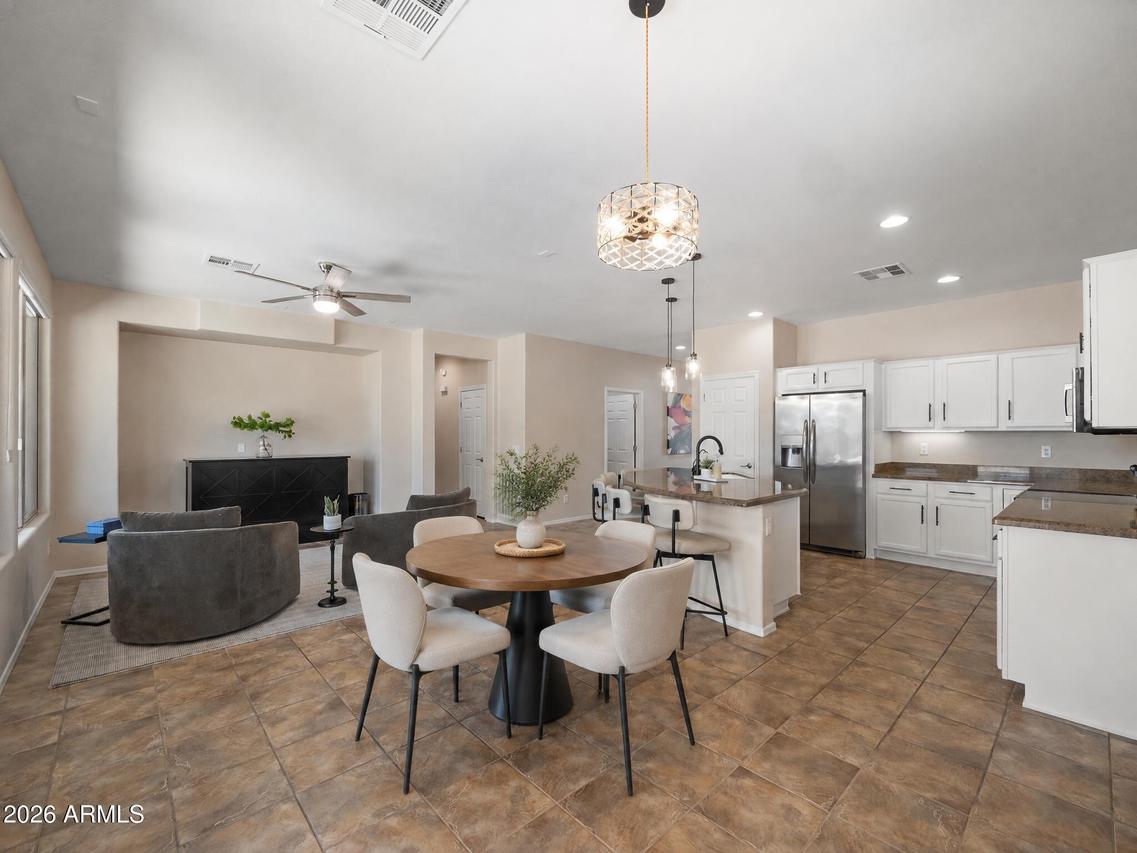 5299 S Harvest St., Gilbert, AZ 85298