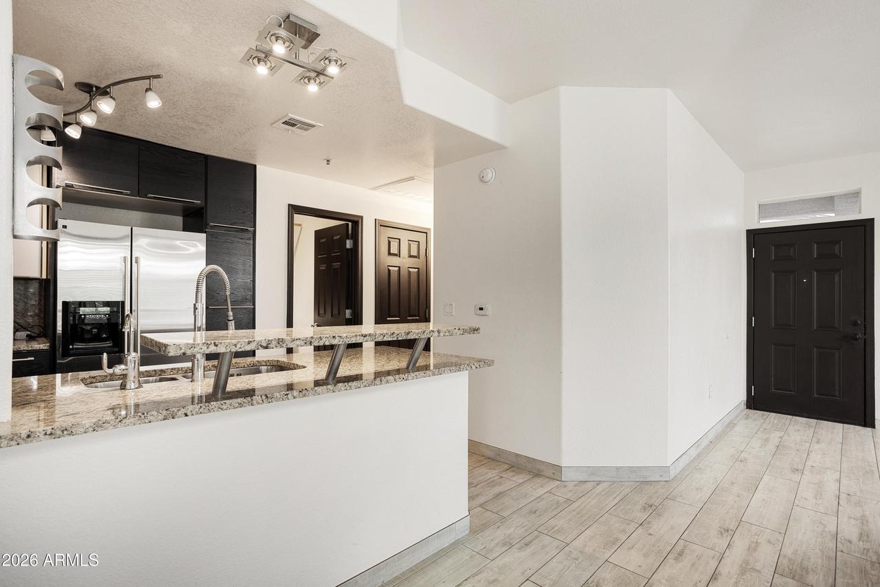 11375 E Sahuaro Dr. #2008, Scottsdale, AZ 85259