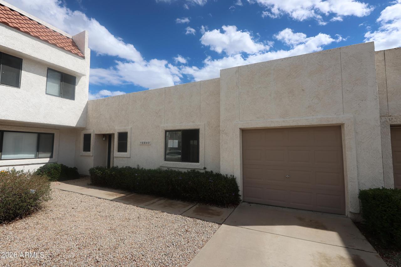 15843 N 26th Ave., Phoenix, AZ 85023