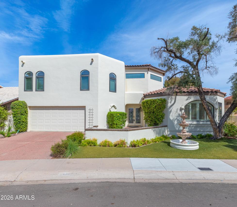 1412 E Whalers Way, Tempe, AZ 85283