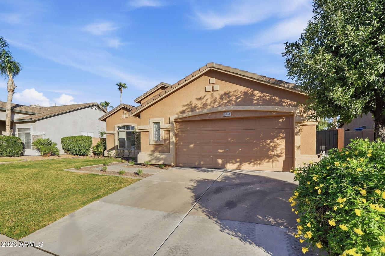 3945 S Cactus Wren Dr., Chandler, AZ 85248