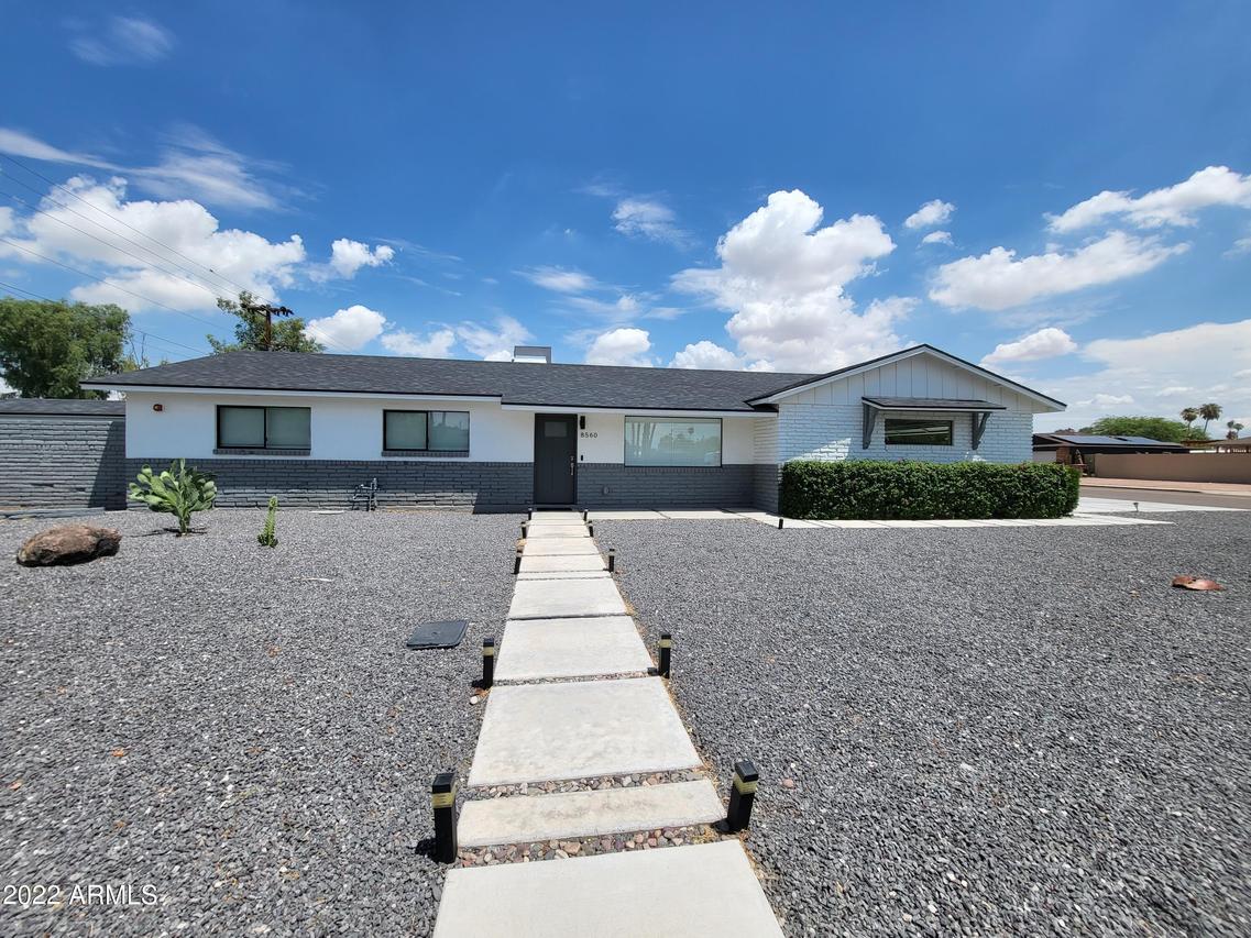 8560 E Camelback Rd., Scottsdale, AZ 85251