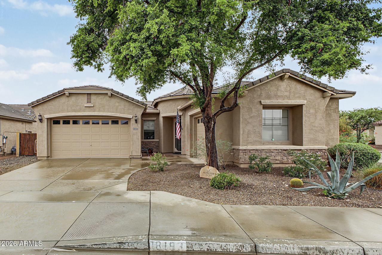 18193 W Echo Ln., Waddell, AZ 85355