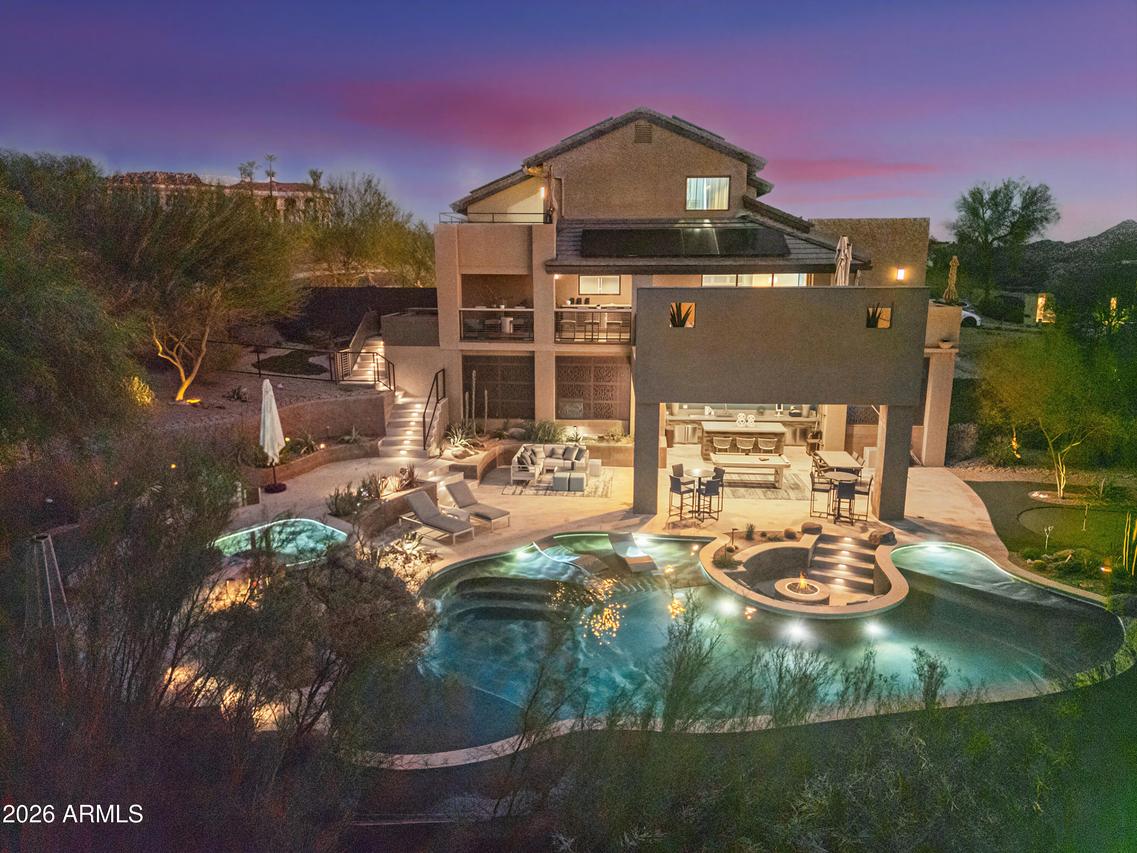 1136 E Forest Hills Dr., Phoenix, AZ 85022