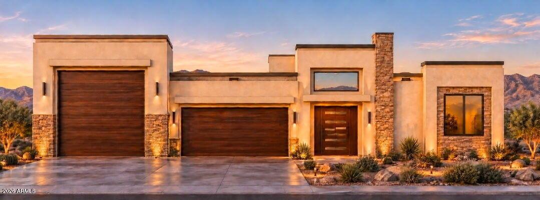 428 W Rough Rider Rd., New River, AZ 85087