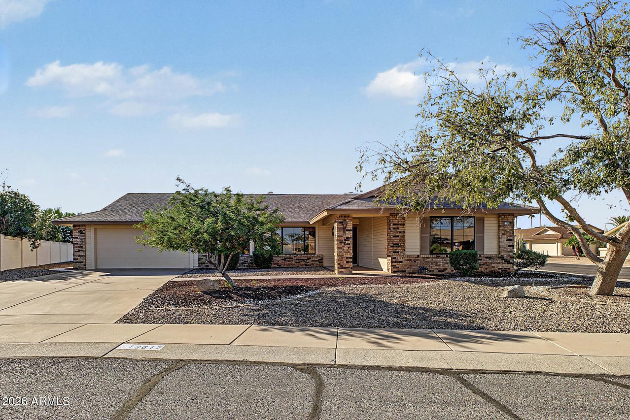 13617 W Gemstone Dr., Sun City West, AZ 85375
