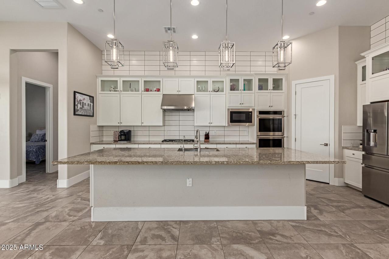 7214 E Calle Primera Vista, Scottsdale, AZ 85266