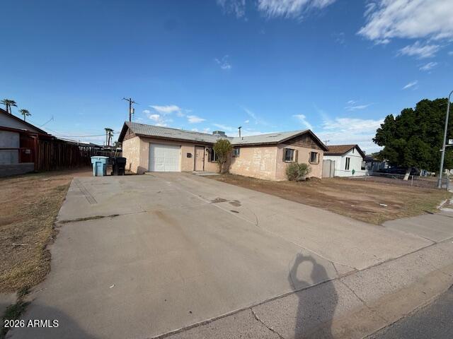 4415 N 56th Dr., Phoenix, AZ 85031