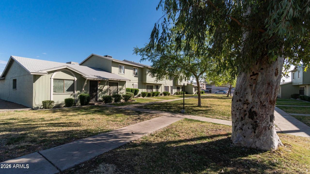 2605 W Wolf St., Phoenix, AZ 85017