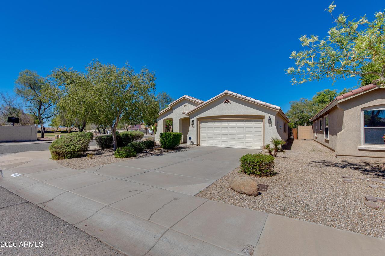 2610 W Romley Rd., Phoenix, AZ 85041