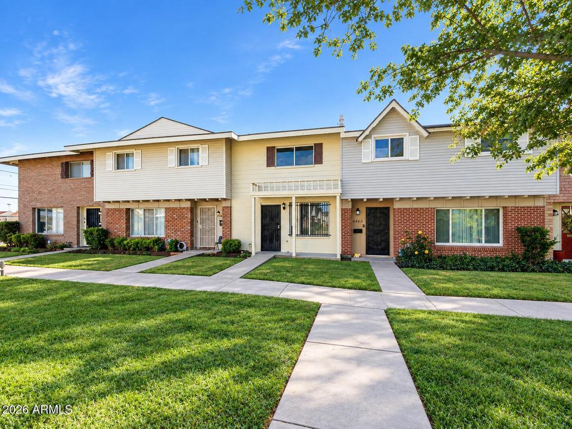 4488 E Belleview St., Phoenix, AZ 85008