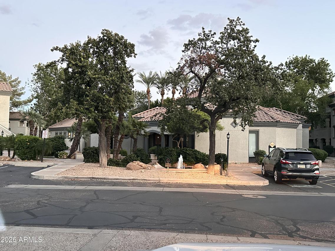 15095 N Thompson Peak Pkwy. #2115, Scottsdale, AZ 85260