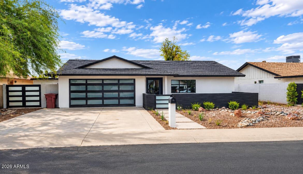 8721 E Amelia Ave., Scottsdale, AZ 85251