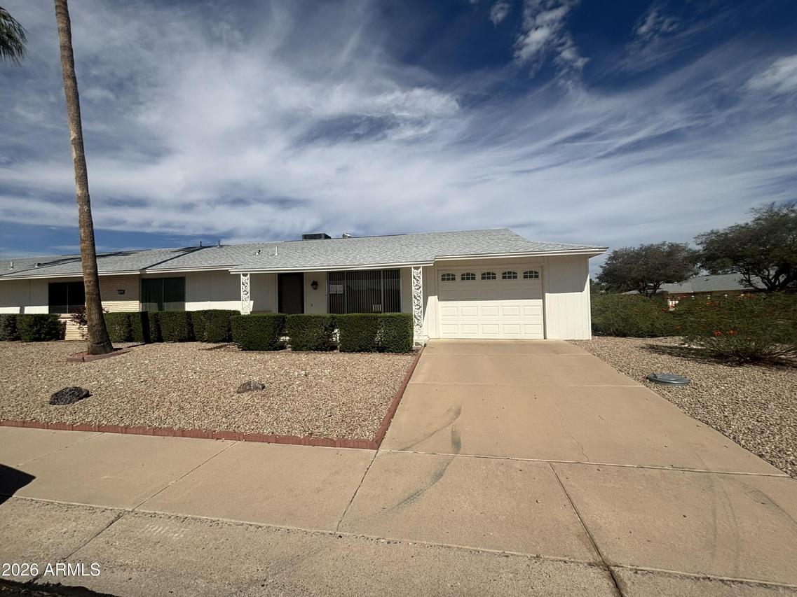 18048 N Desert Glen Dr., Sun City West, AZ 85375