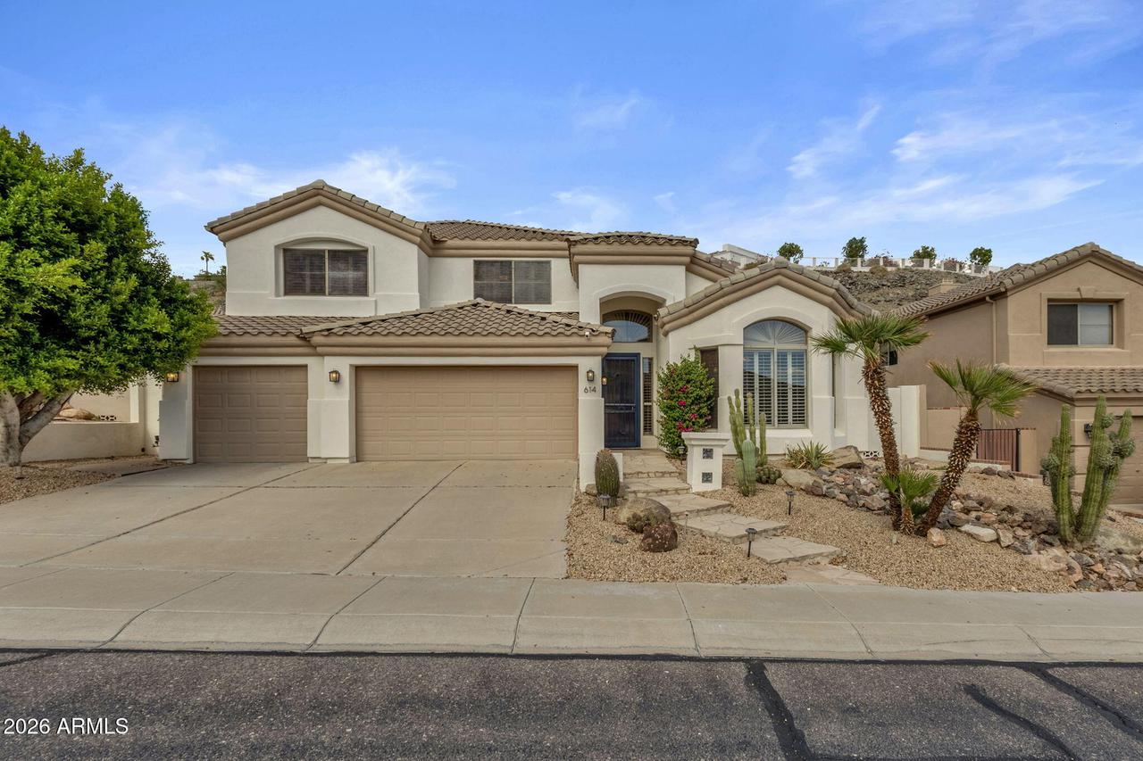 614 E Brookwood Ct., Phoenix, AZ 85048
