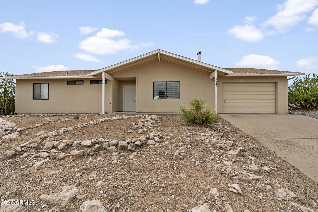 5630 N Kramer Dr., Rimrock, AZ 86335