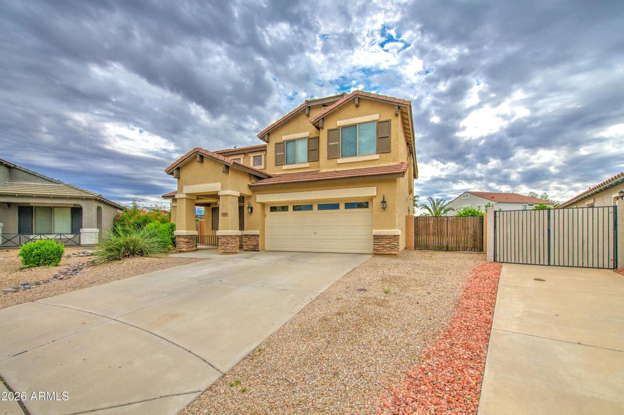 1487 E Angeline Ave., San Tan Valley, AZ 85140
