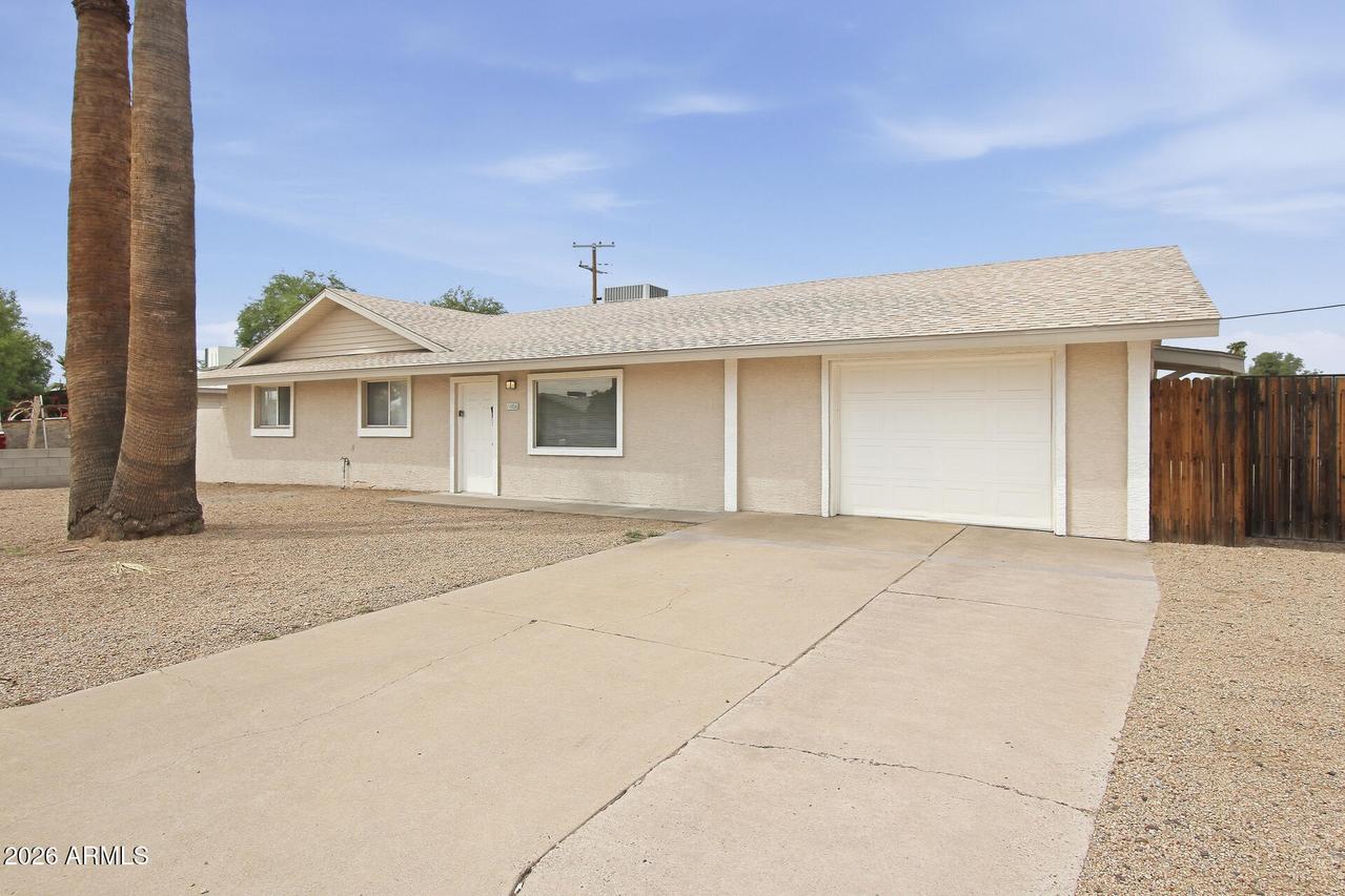 1406 W Anderson Dr., Phoenix, AZ 85023