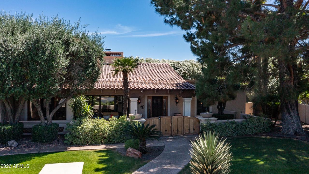 1909 N Calle Maderas, Mesa, AZ 85213