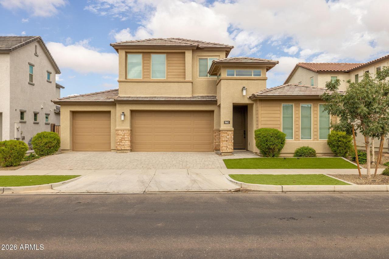 9662 E Rainbow Ave., Mesa, AZ 85212