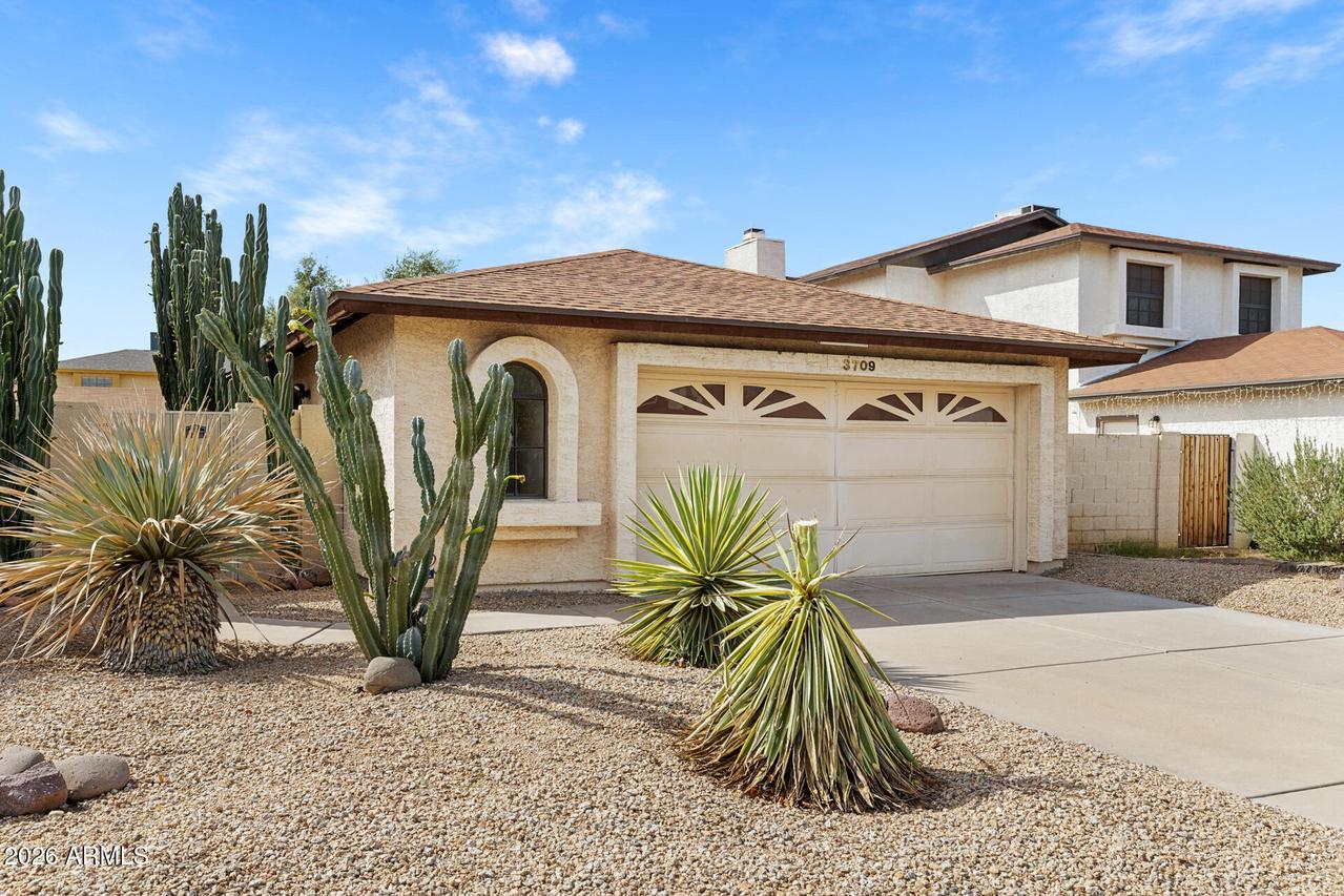 3709 W Wagoner Rd., Glendale, AZ 85308