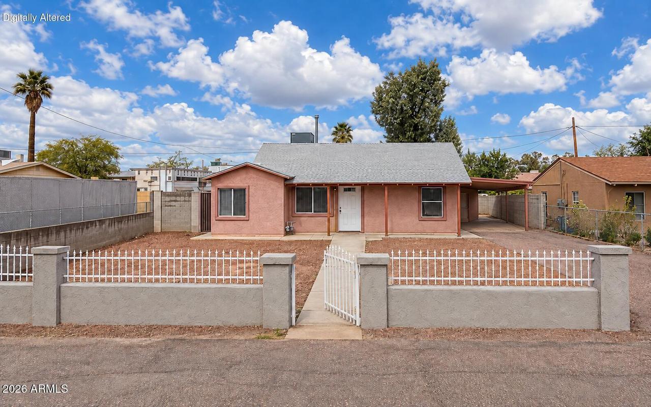 2920 W Holly St., Phoenix, AZ 85009