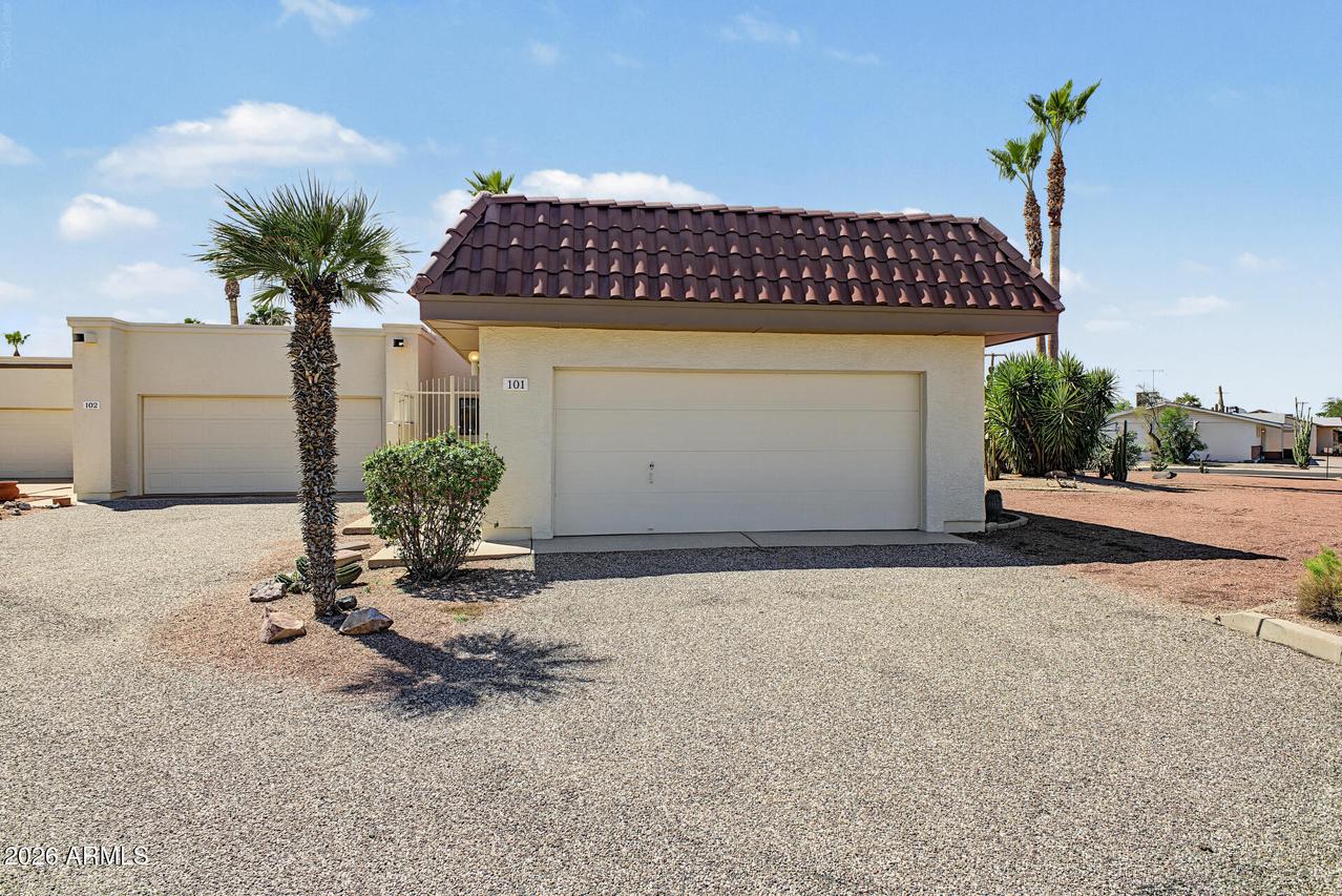 8815 W Avenida De Amigos Cir. #101, Arizona City, AZ 85123