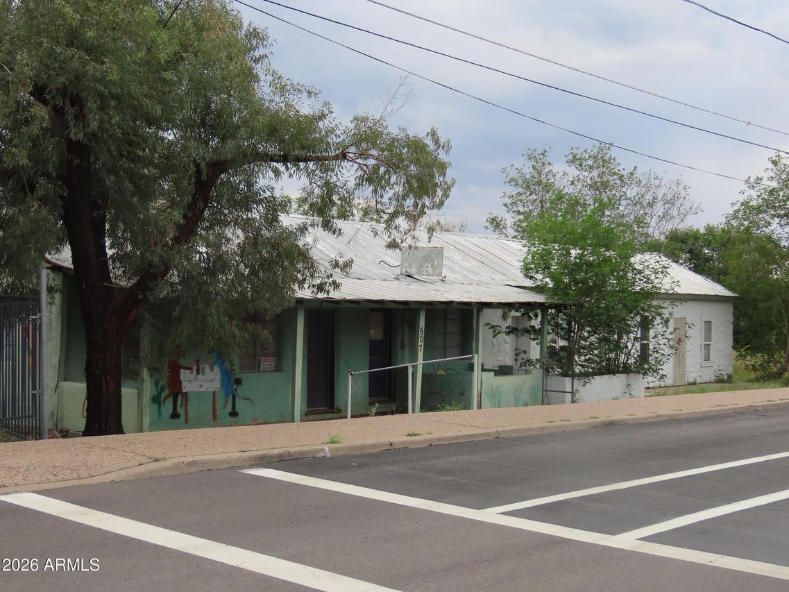 507 W Main St., Superior, AZ 85173