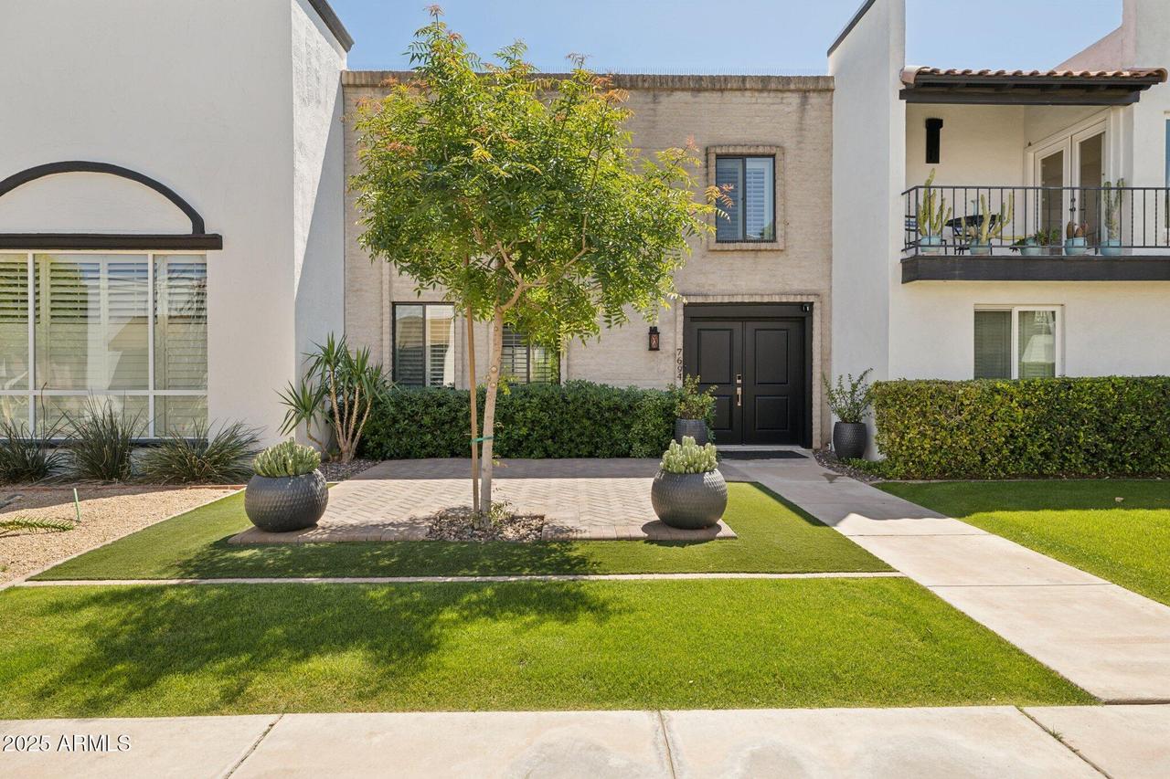 7694 E Minnezona Ave., Scottsdale, AZ 85251