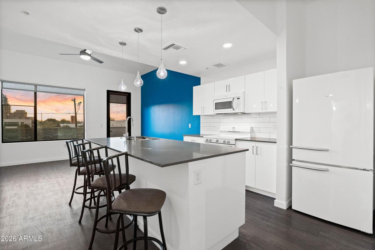 1130 N 2nd St. #210, Phoenix, AZ 85004