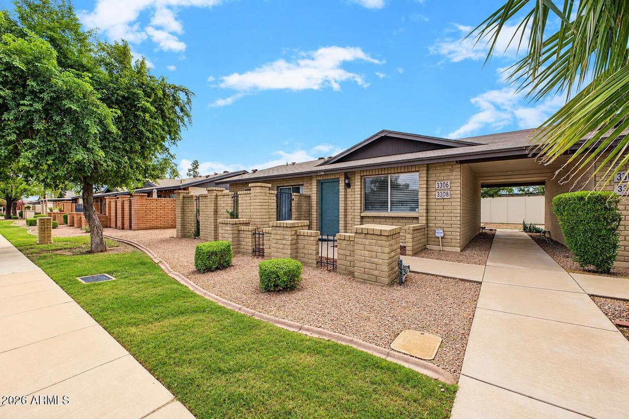 3306 S Parkside Dr., Tempe, AZ 85282