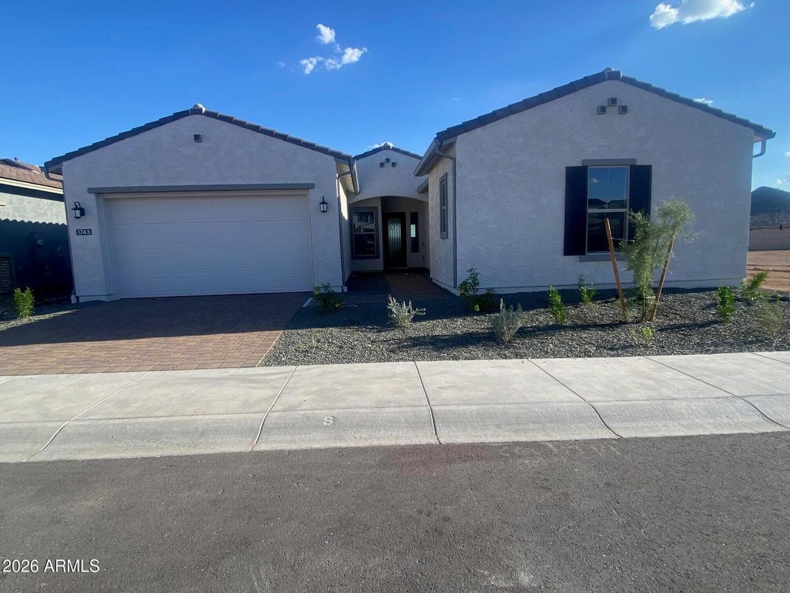 1743 E Nadine Way, Phoenix, AZ 85085
