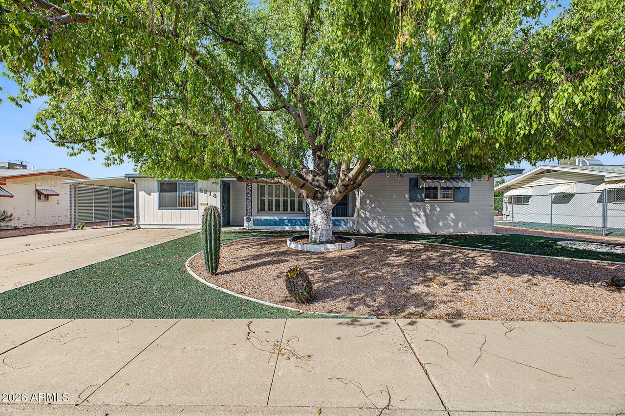 5218 E Decatur St., Mesa, AZ 85205