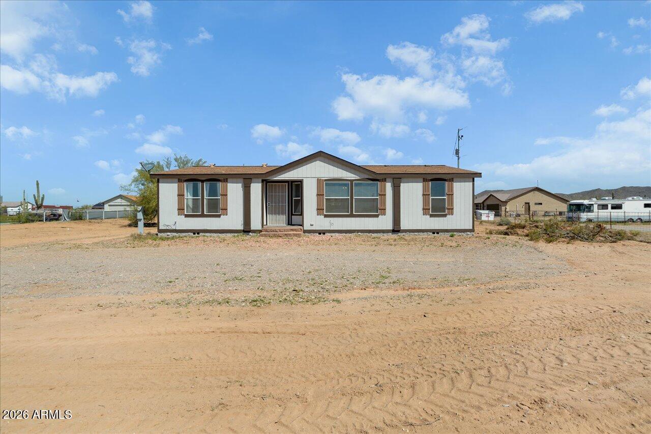 16608 W Gloria Ln., Surprise, AZ 85387