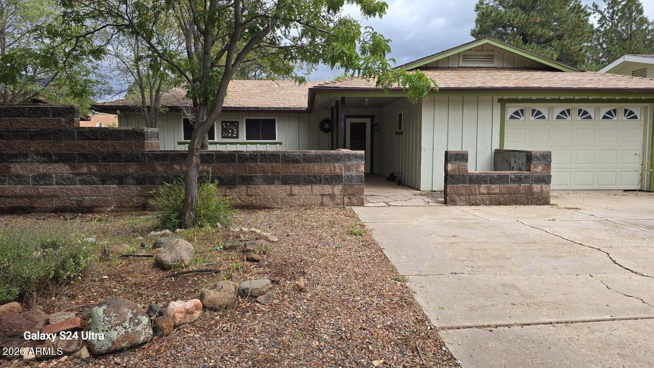 1818 N San Francisco St., Flagstaff, AZ 86001