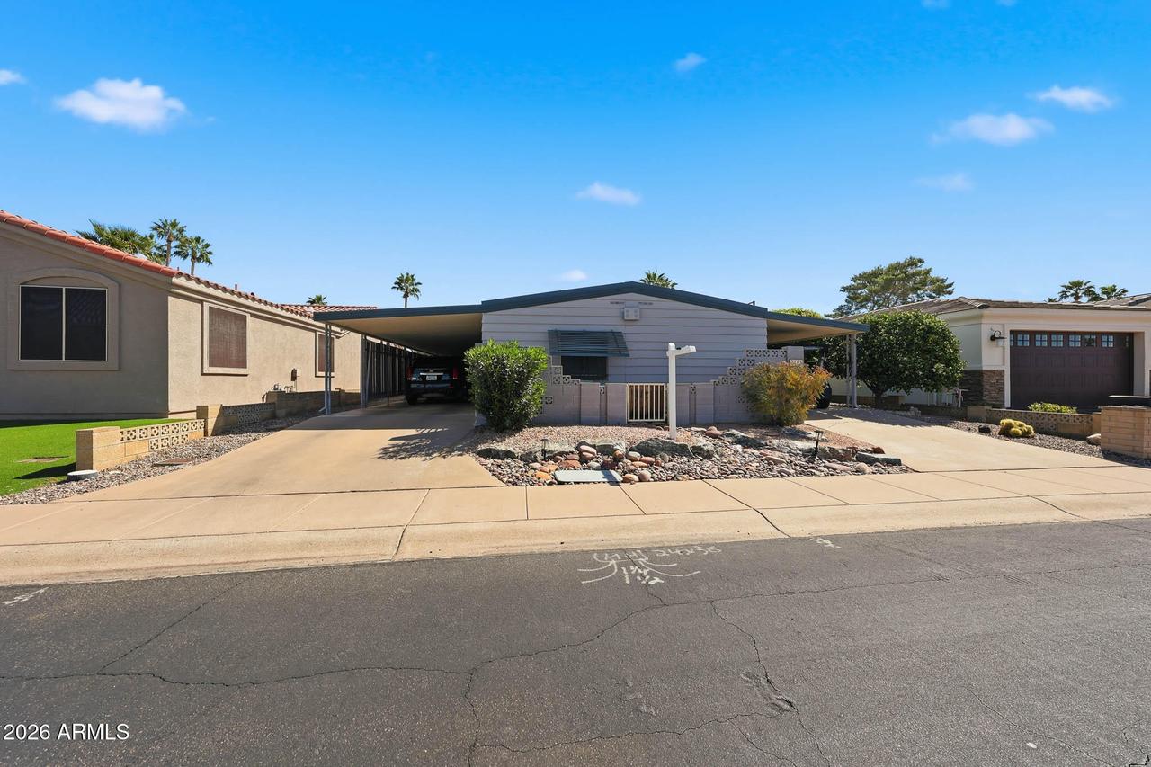 2465 N Snead Dr., Mesa, AZ 85215
