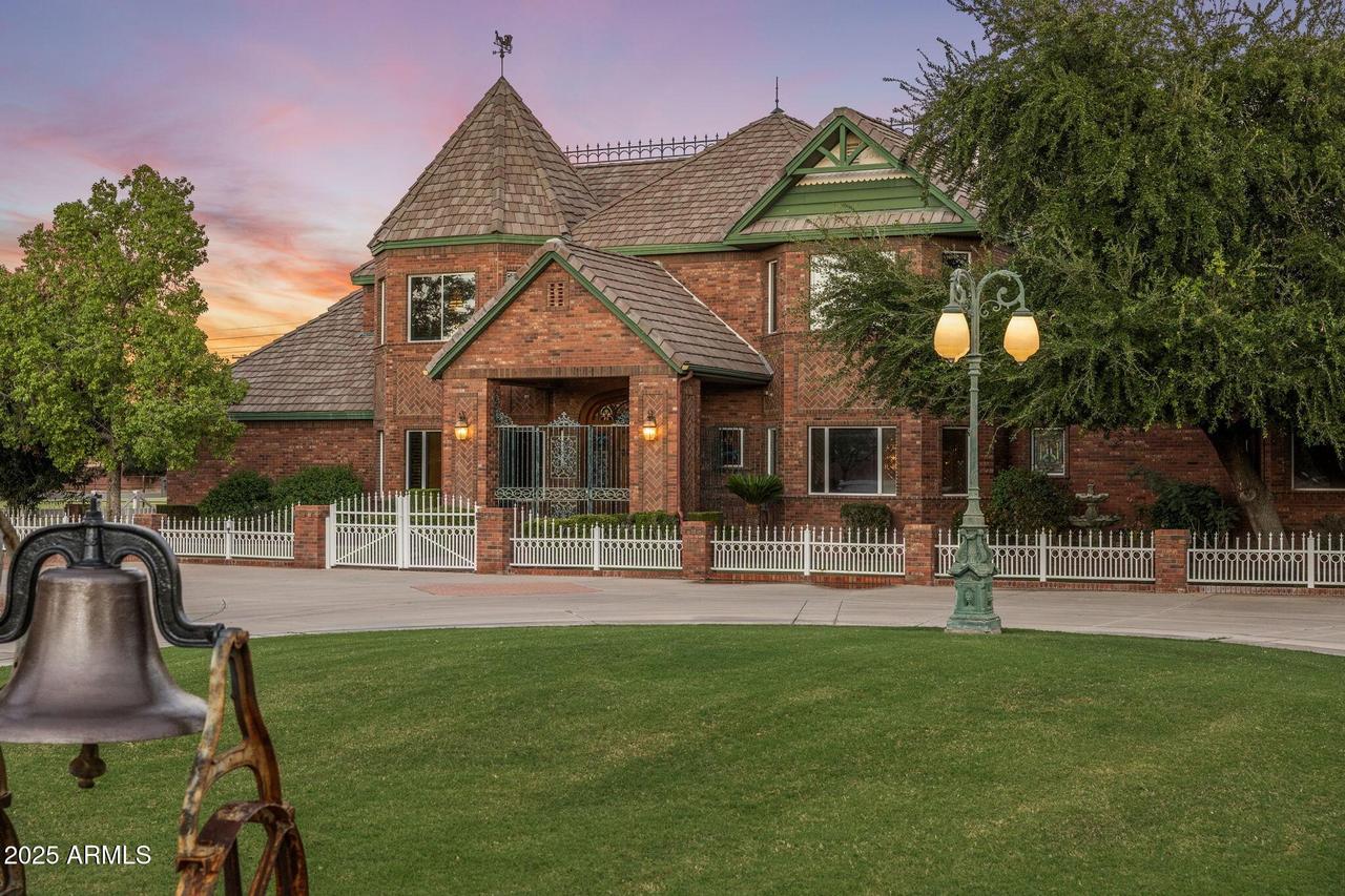 2025 S Val Vista Dr., Gilbert, AZ 85295