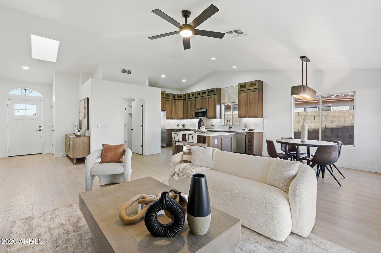 16601 N 23rd Pl., Phoenix, AZ 85022