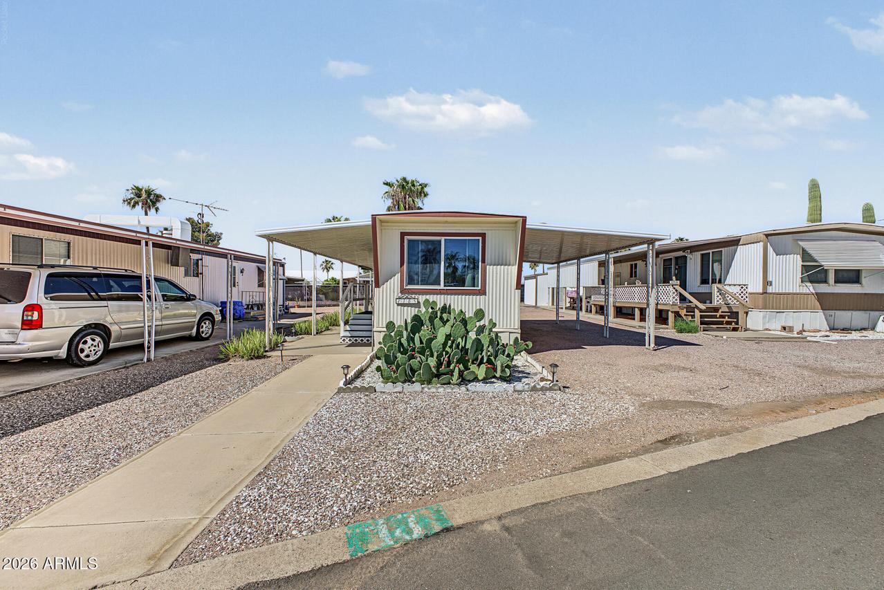 1050 E Broadway Ave. #18, Apache Junction, AZ 85119