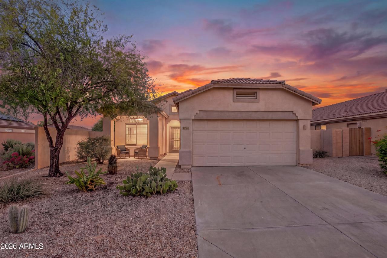 12748 S 175th Dr., Goodyear, AZ 85338