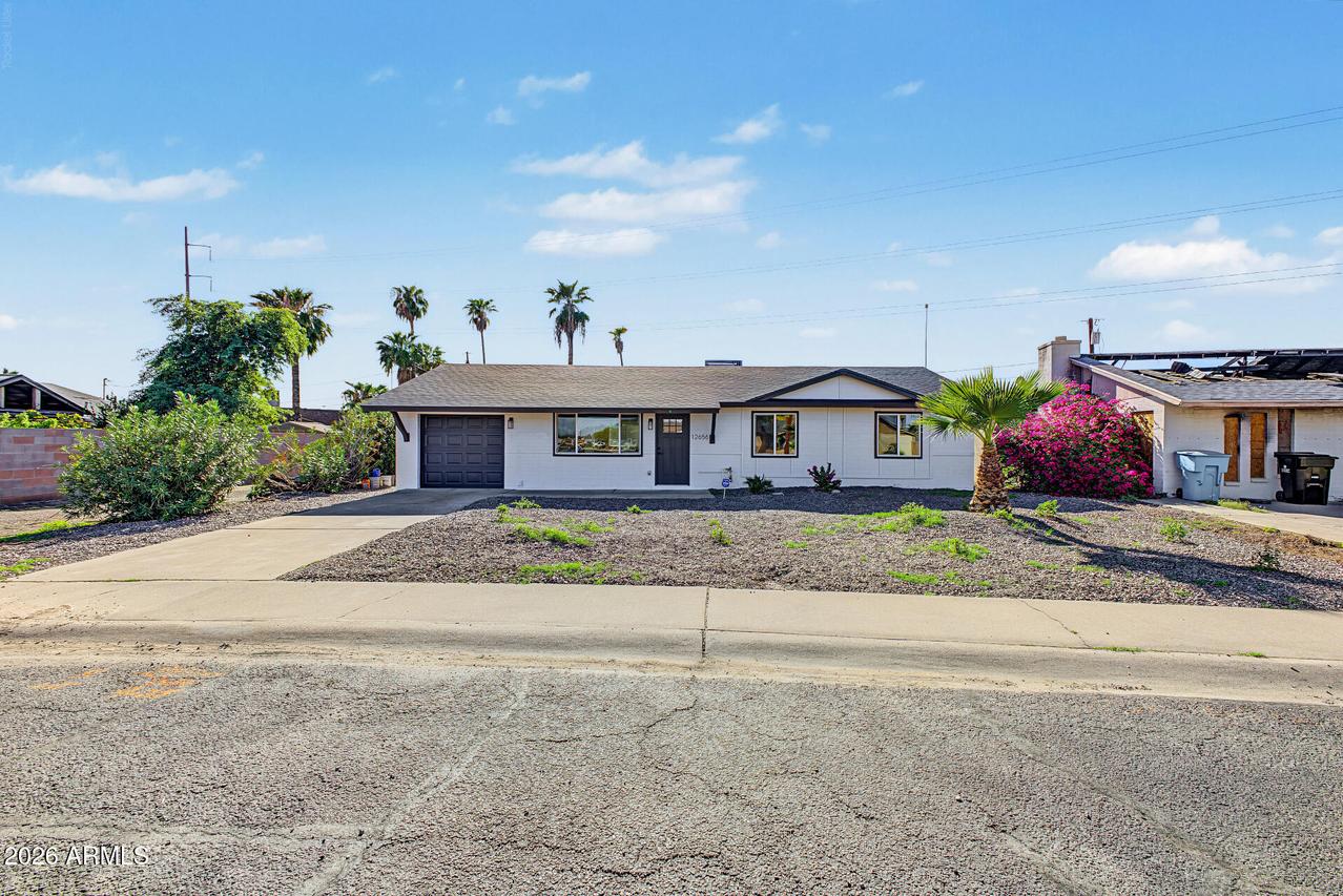 12656 N 26th Dr., Phoenix, AZ 85029