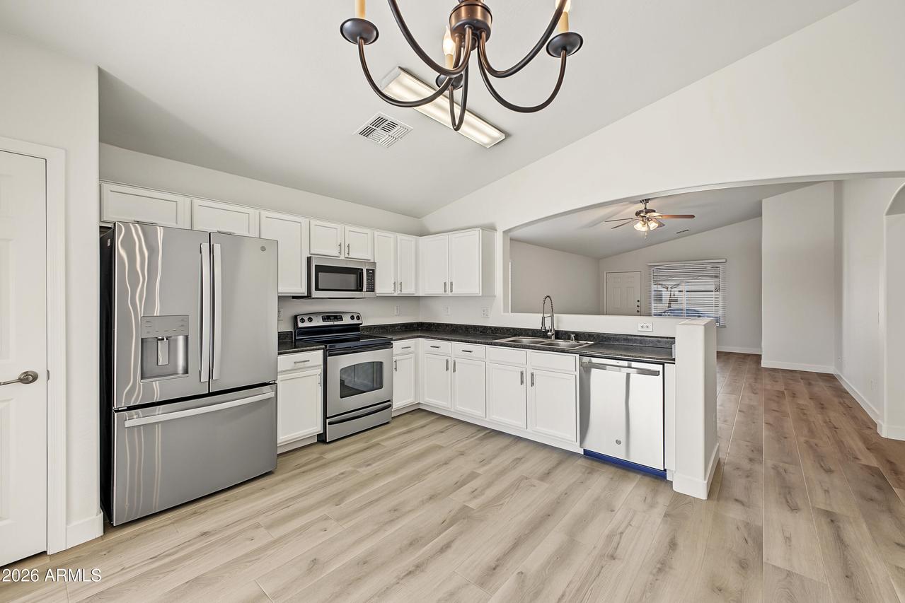 43301 W Kristal Ln., Maricopa, AZ 85238
