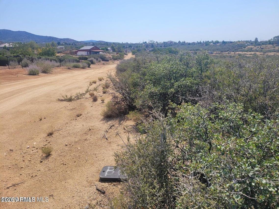 8095 W Barrington Rd. #75, Wilhoit, AZ 86332