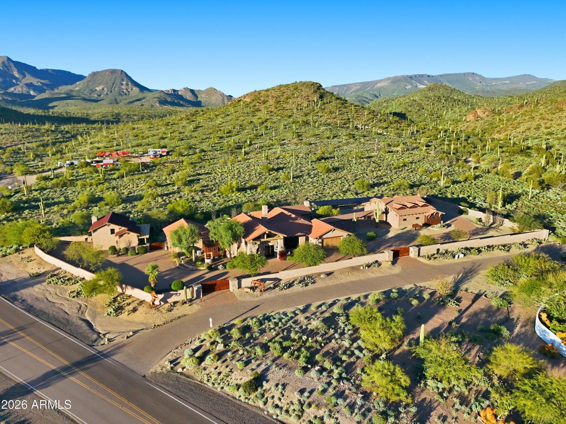 42531 N Spur Cross Rd., Cave Creek, AZ 85331
