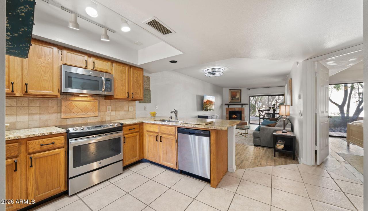 8651 E Royal Palm Rd. #127, Scottsdale, AZ 85258