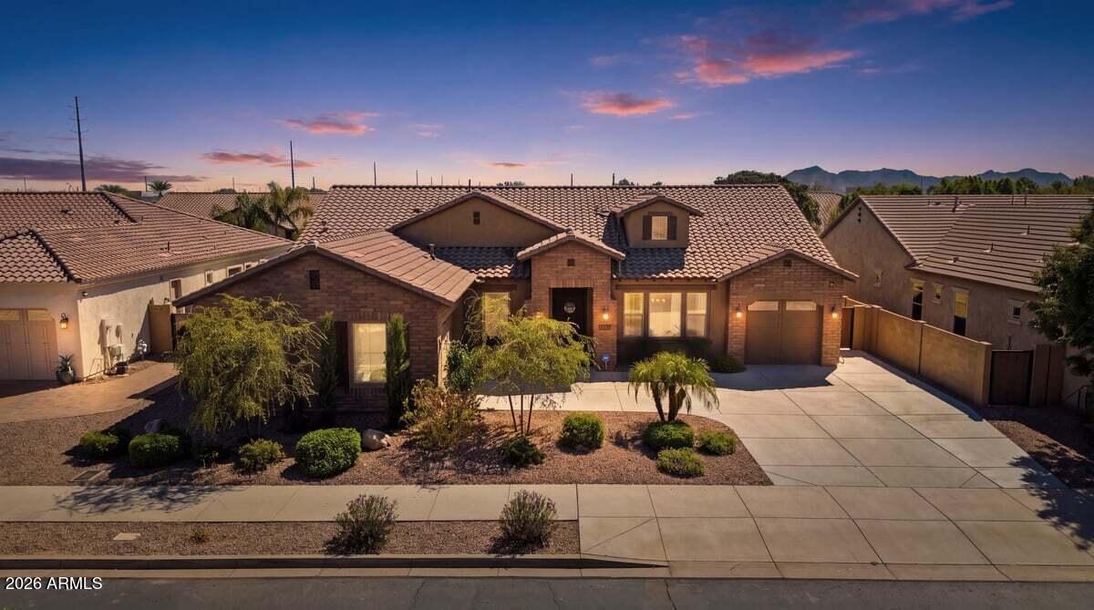 22333 E Maya Rd., Queen Creek, AZ 85142