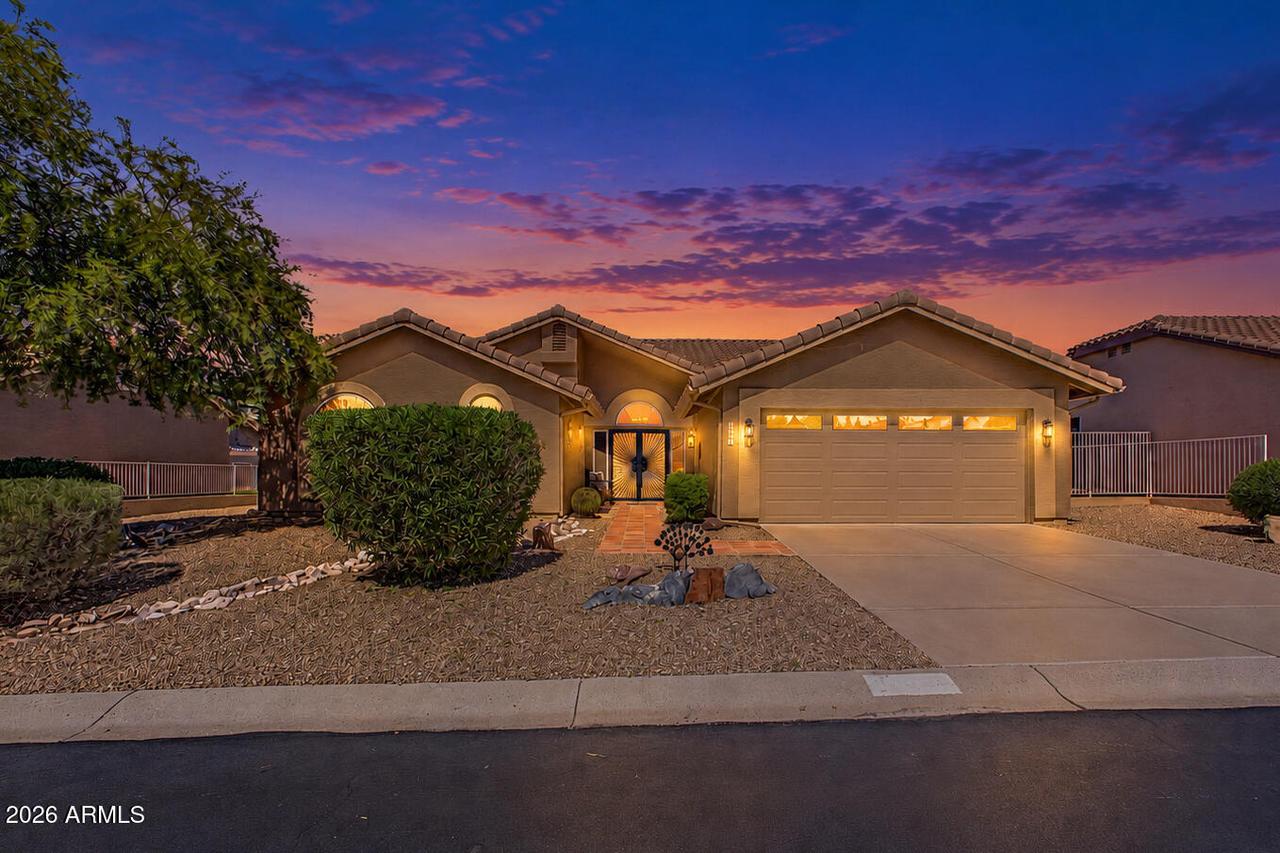 8956 E Saguaro Blossom Rd., Gold Canyon, AZ 85118