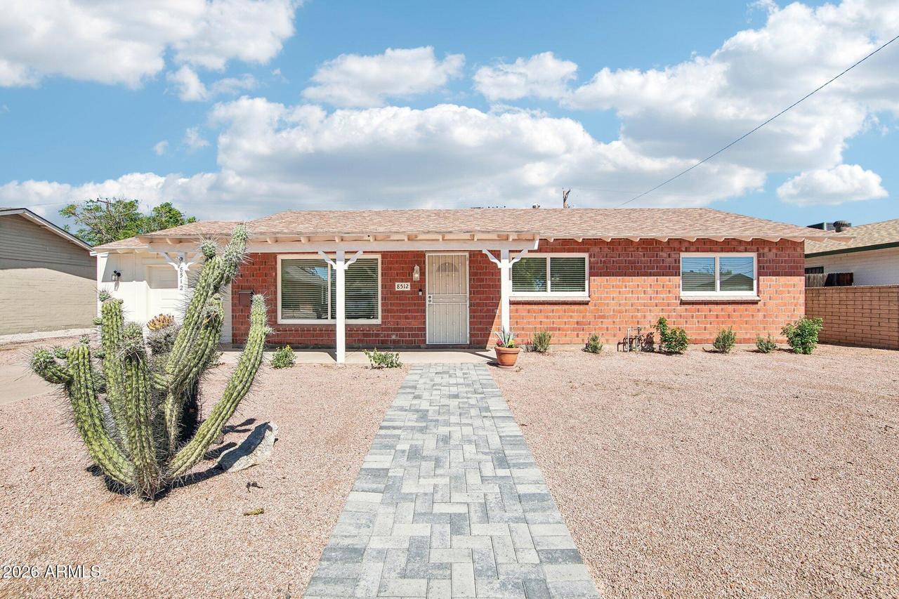 8512 E Edgemont Ave., Scottsdale, AZ 85257