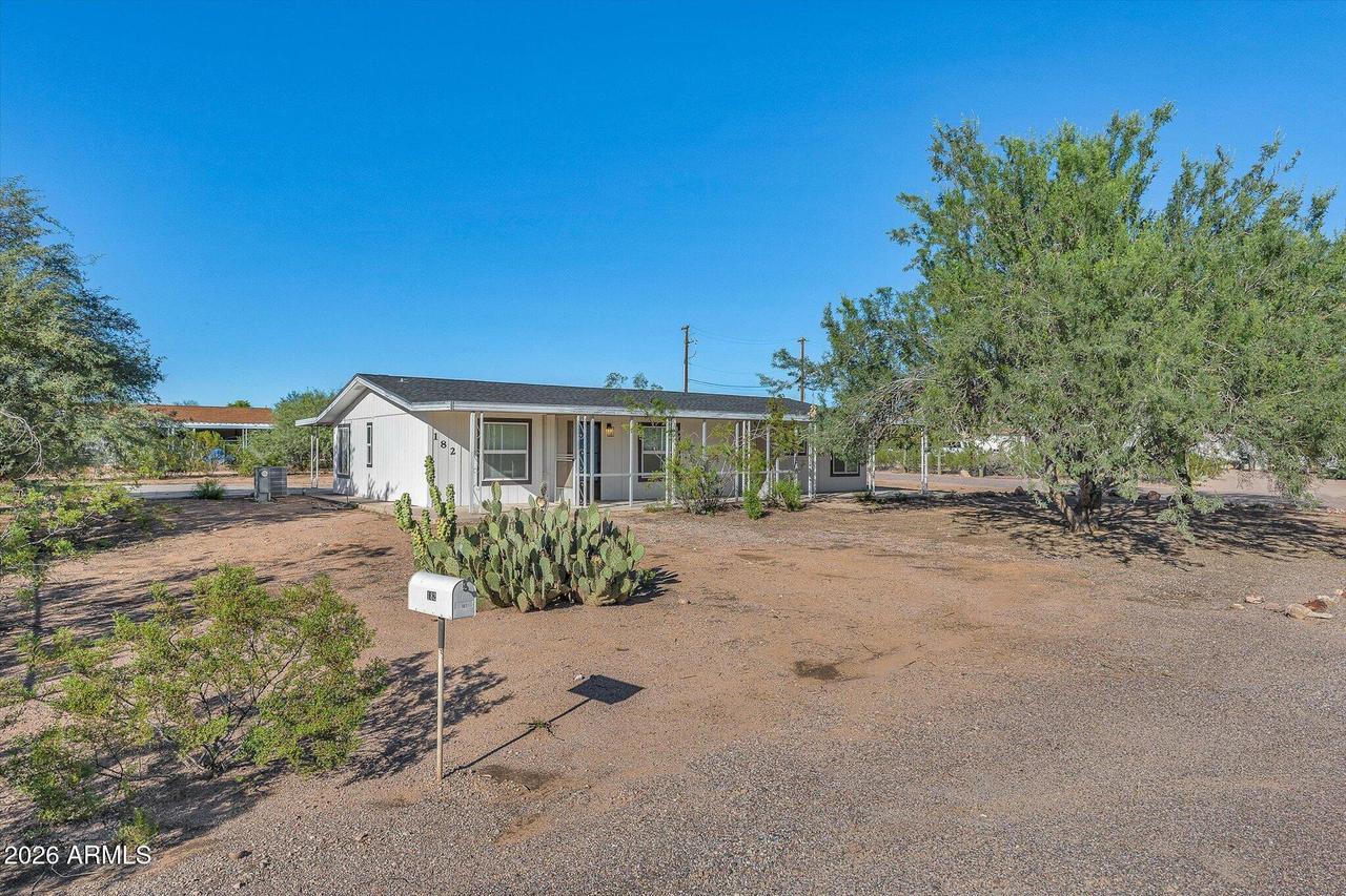 182 E 18th Ln., Apache Junction, AZ 85119