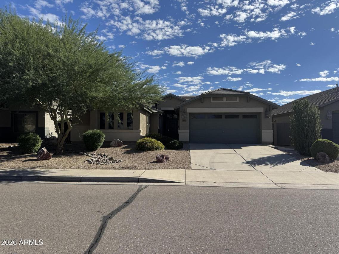 1657 E Baker Dr., San Tan Valley, AZ 85140